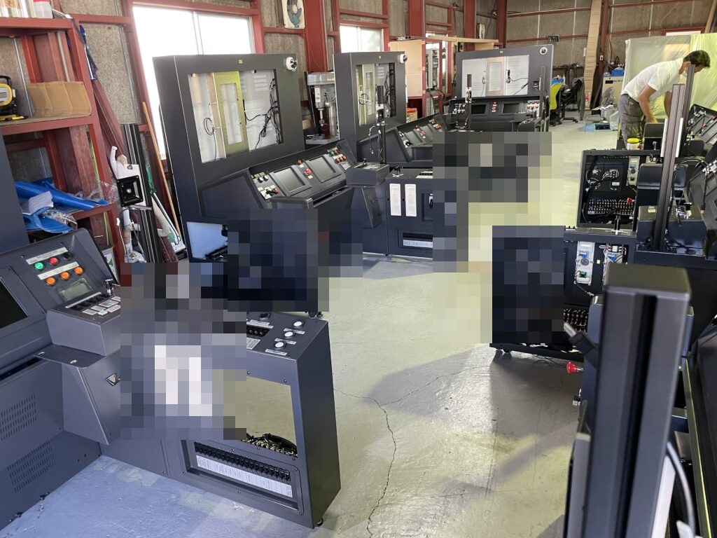 運転シミュレーター液晶画面枠