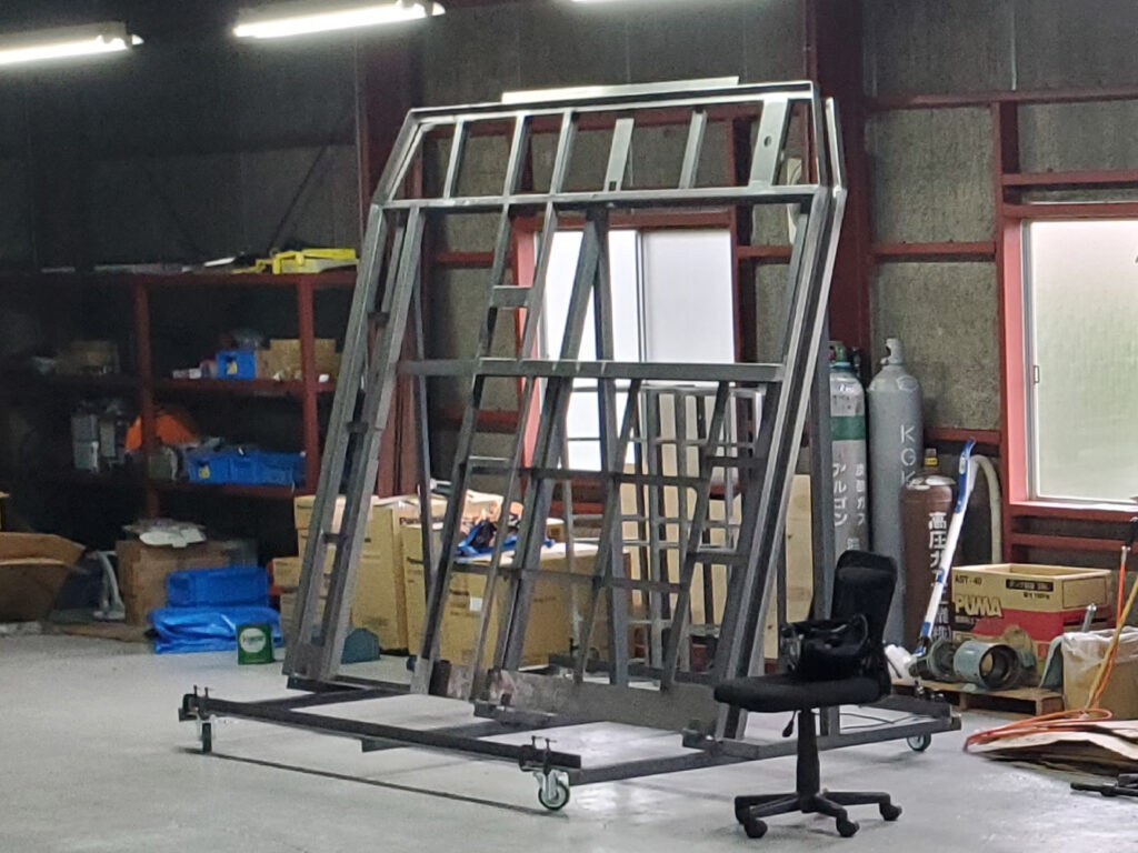 鉄道車両仕切りフレーム